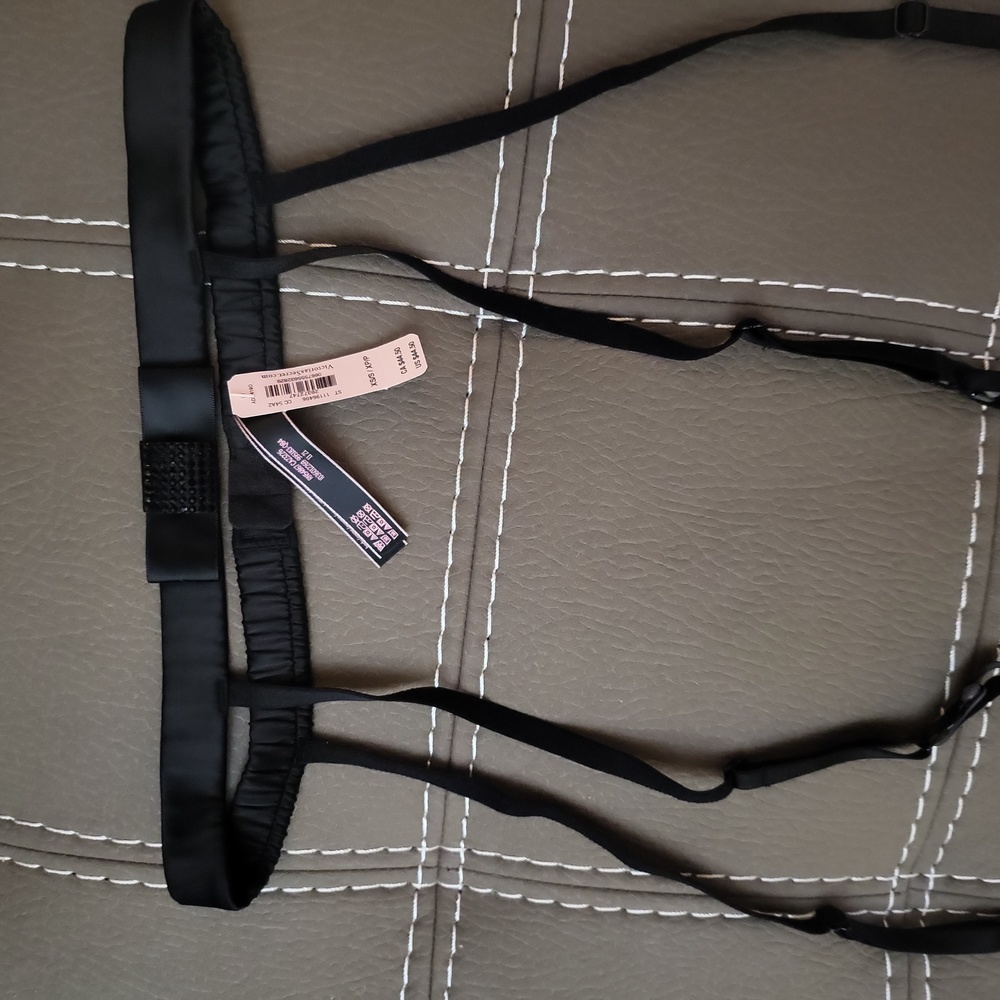 Victorias secret garter belt size xs/s